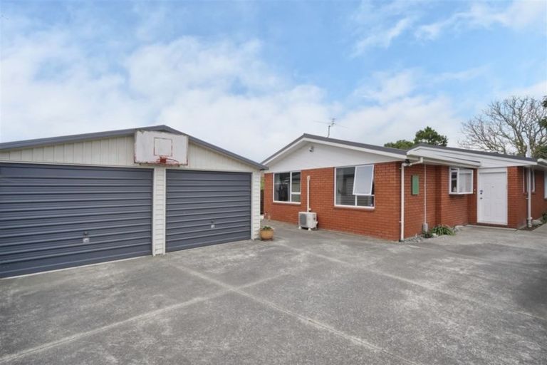 Photo of property in 2/15 Neville Street, Spreydon, Christchurch, 8024