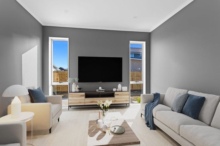 Photo of property in 15 Taikura Avenue, Red Beach, 0932