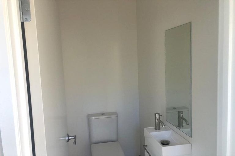 Photo of property in 59 Hayfield Way, Karaka, Papakura, 2113