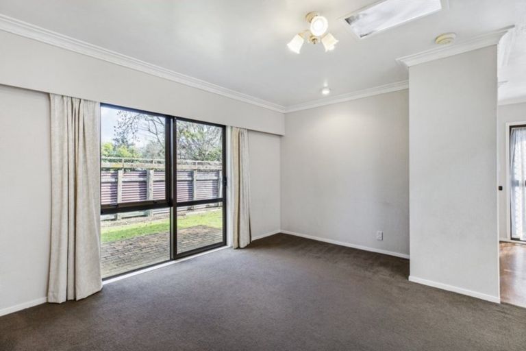 Photo of property in 3/39 Great South Road, Papakura, 2110