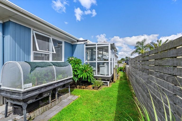 Photo of property in 37a Hatton Road, Orewa, 0931