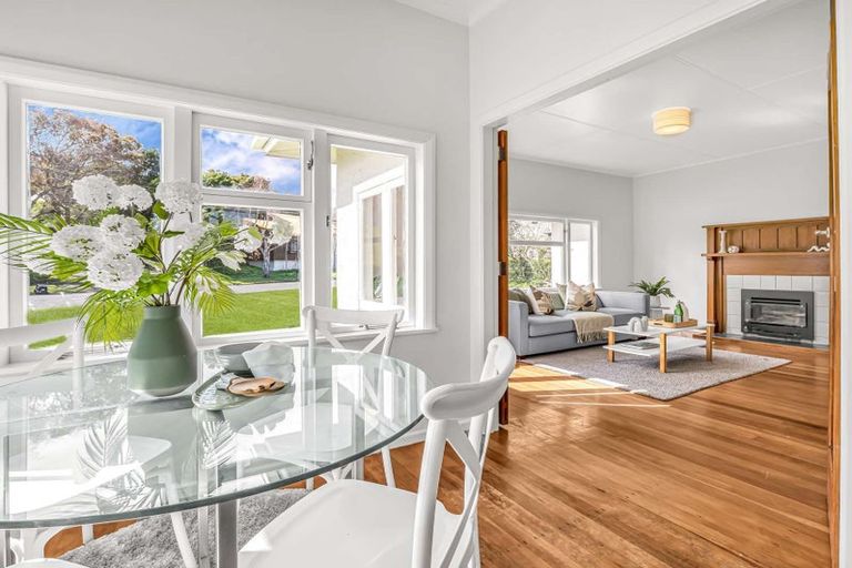 Photo of property in 25 Kent Road, Saint Johns Hill, Whanganui, 4501