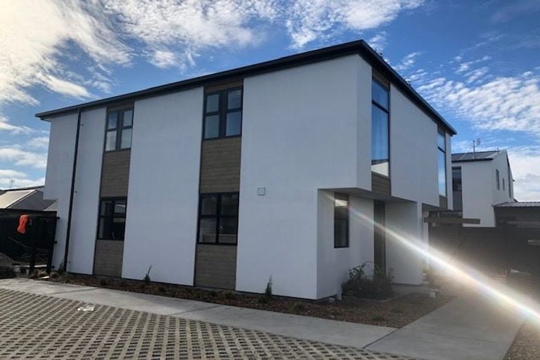 Photo of property in 534b Madras Street, St Albans, Christchurch, 8014