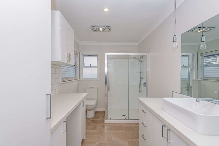 Photo of property in 110 Fitzroy Street, Terrace End, Palmerston North, 4410