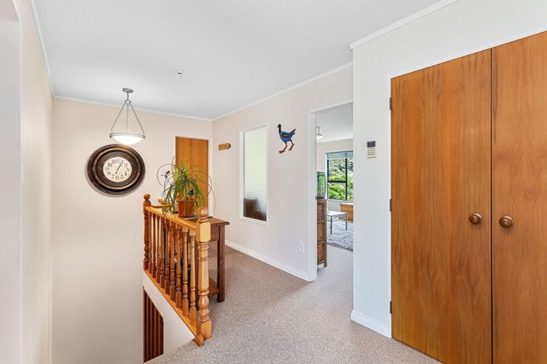 Photo of property in 32b Sailmaker Close, Whitby, Porirua, 5024