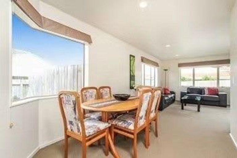 Photo of property in 17 Jelicich Court, Henderson, Auckland, 0612