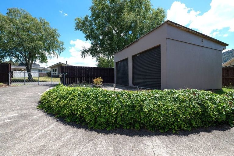 Photo of property in 5 Beryl Place, Pukehangi, Rotorua, 3015