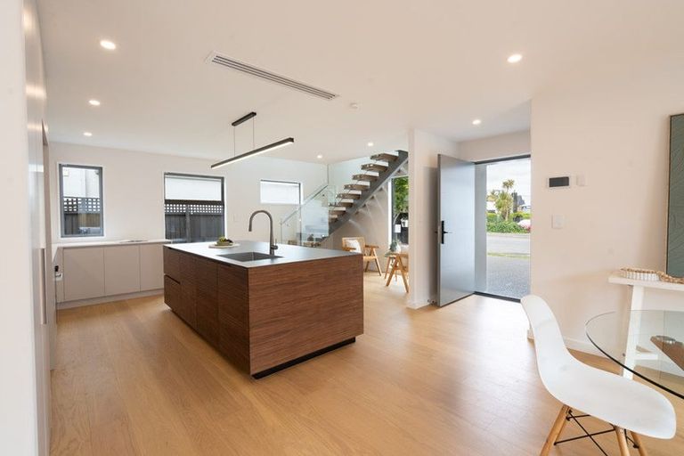 Photo of property in 91 Saint Albans Street, St Albans, Christchurch, 8014