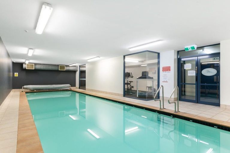 Photo of property in Luxford Villas, 103/72 Herald Street, Berhampore, Wellington, 6023