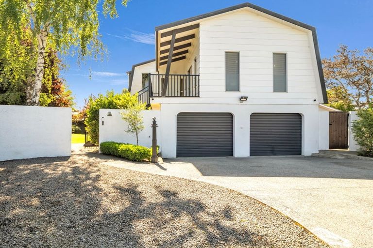 Photo of property in 12 Banks Place, Rangiora, 7400