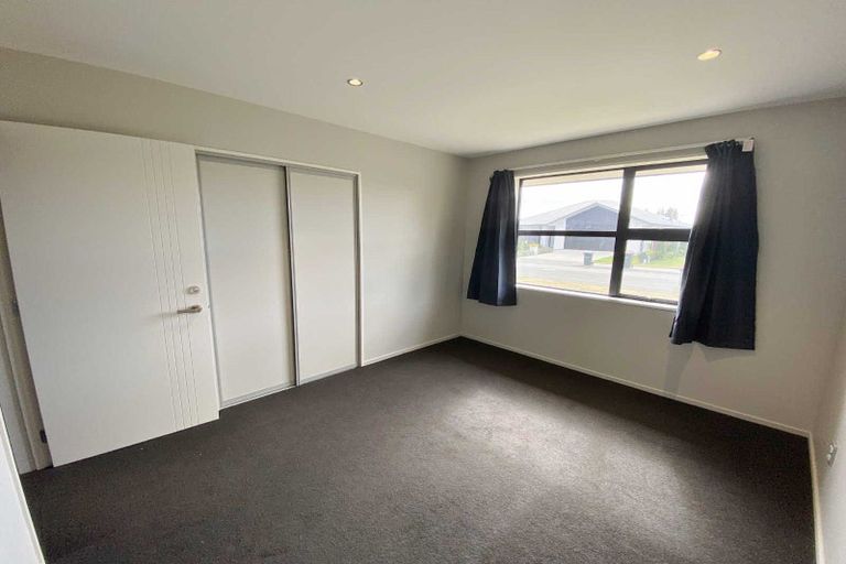 Photo of property in 8 Marble Court, Northwood, Christchurch, 8051