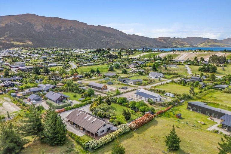 Photo of property in 7 Corner Peak Lane, Lake Hawea, 9382