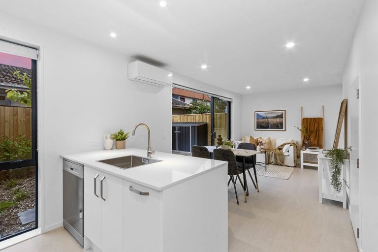 Photo of property in 3/51 Laurence Street, Waltham, Christchurch, 8011