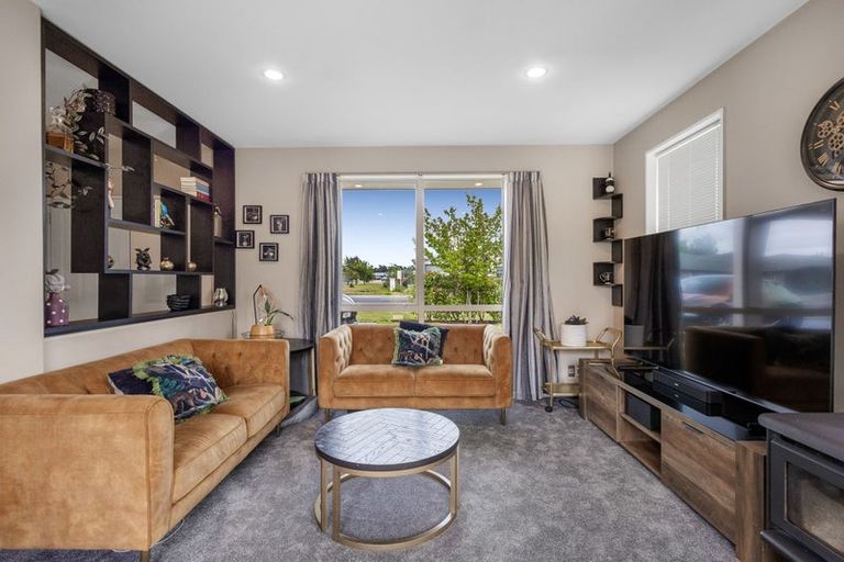 Photo of property in 75 Brookside Road, Rolleston, 7614