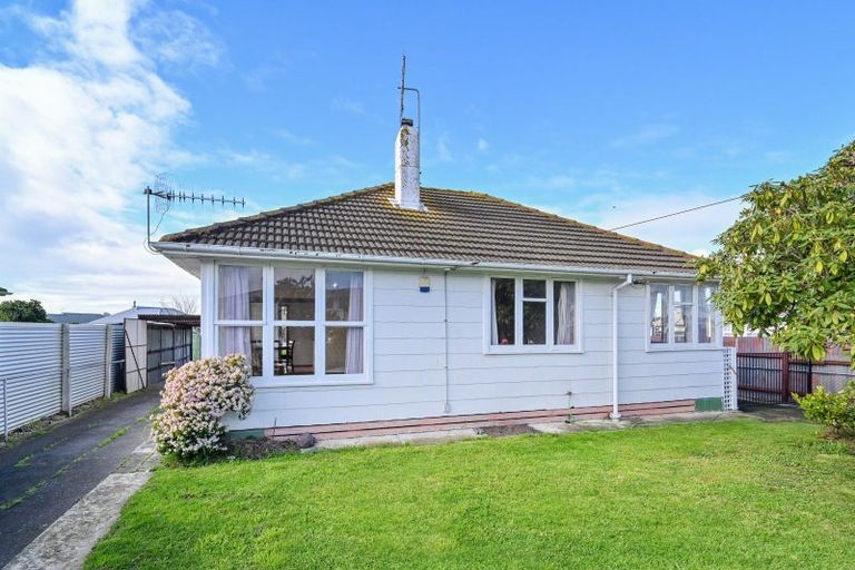 Photo of property in 407 Montgomery Street, Raureka, Hastings, 4120