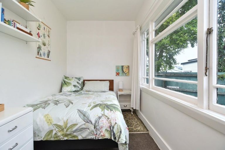 Photo of property in 14 Thornton Street, Mairehau, Christchurch, 8013