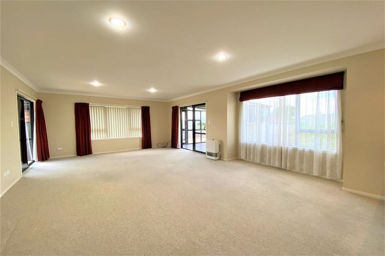 Photo of property in 295 Raeburne Street, Te Awamutu, 3800