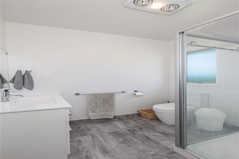 Photo of property in 15 Rimu Avenue, Huntly, 3700