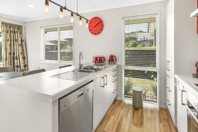 Photo of property in 100 Rosehearty Place, Te Awamutu, 3800