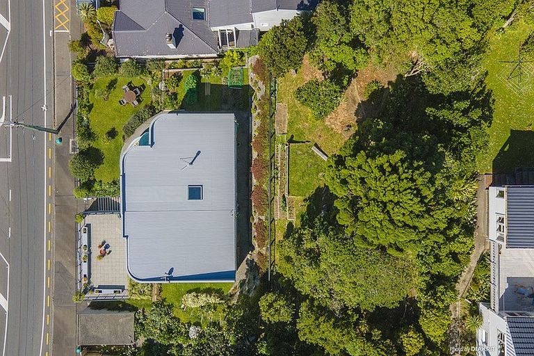 Photo of property in 107 Karori Road, Karori, Wellington, 6012