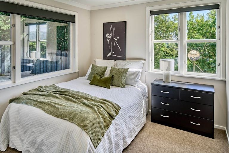 Photo of property in 71 Wyndrum Avenue, Waterloo, Lower Hutt, 5011