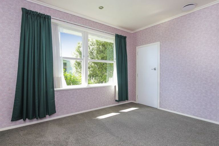 Photo of property in 65 Te Kanawa Crescent, Henderson, Auckland, 0610
