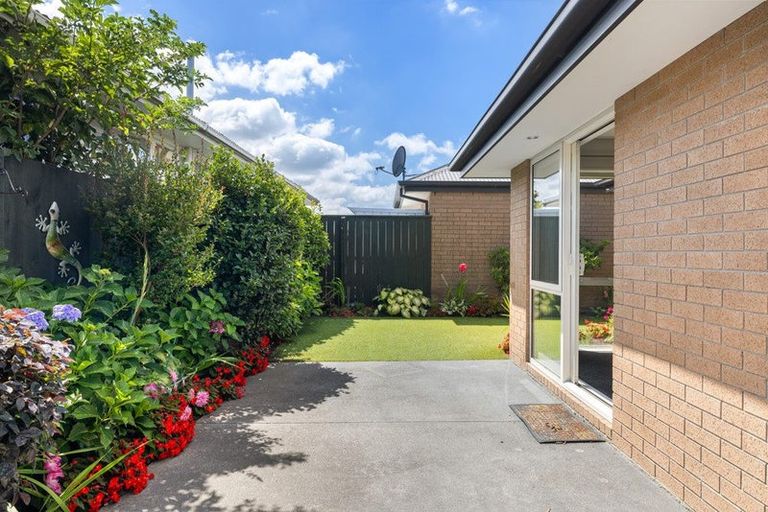 Photo of property in 2/105 Brynley Street, Hornby, Christchurch, 8042