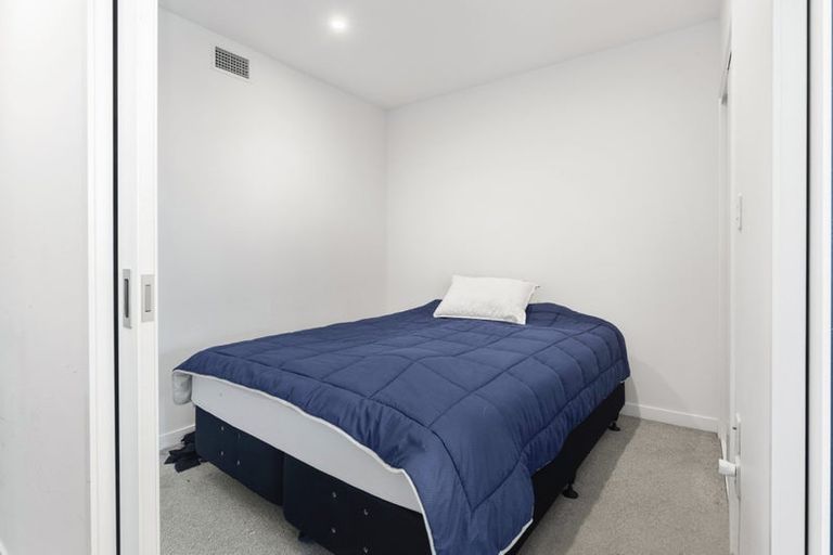Photo of property in Alpha Apartments, 501/4u Elizabeth Street, Mount Victoria, Wellington, 6011