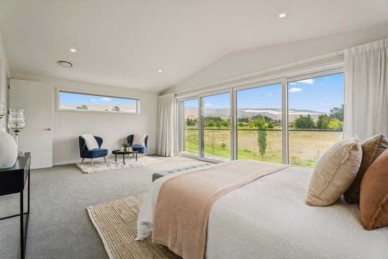 Photo of property in 13 Quigley Crescent, Cromwell, 9310