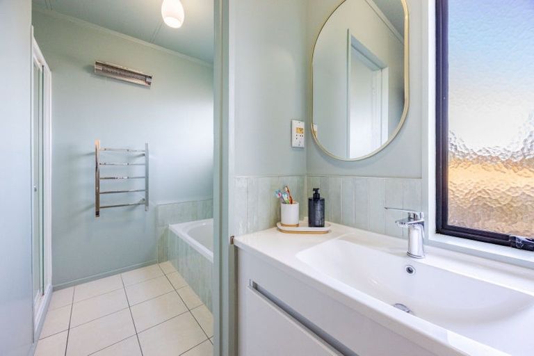 Photo of property in 19 Leeds Place, Tamatea, Napier, 4112