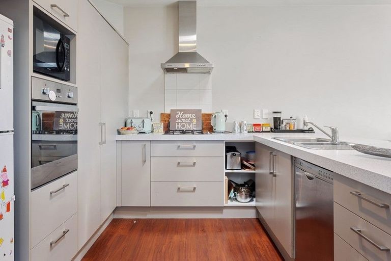 Photo of property in 4 Kotare Avenue, Rangiora, 7400