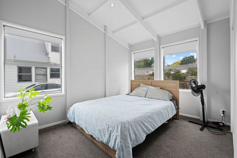 Photo of property in 9a Fraser Street, Masterton, 5810