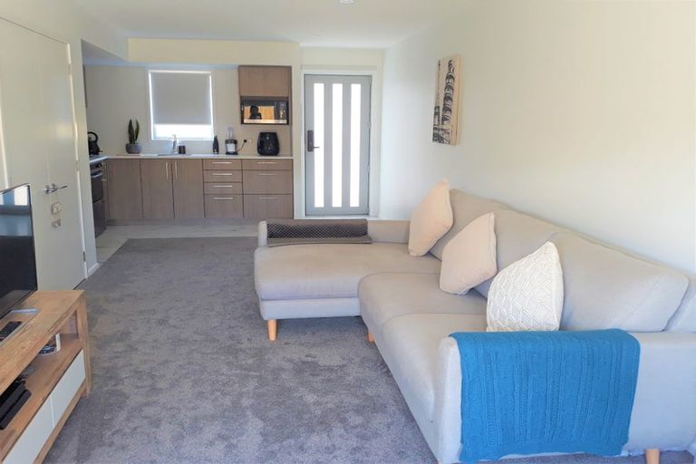 Photo of property in 2/295 Armagh Street, Christchurch Central, Christchurch, 8011