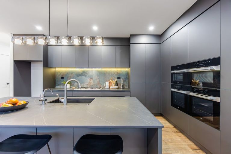 Photo of property in 52 Kumukumu Road, Long Bay, Auckland, 0630