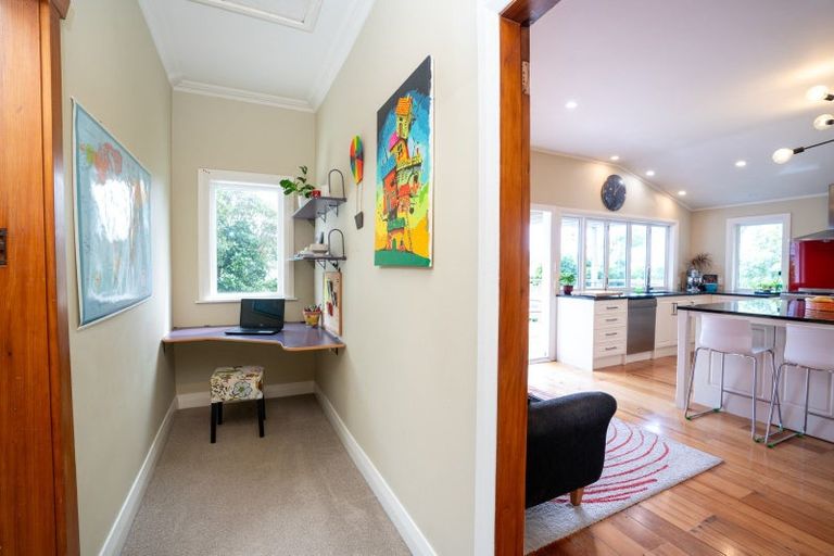 Photo of property in 8 Tisdall Street, Karori, Wellington, 6012