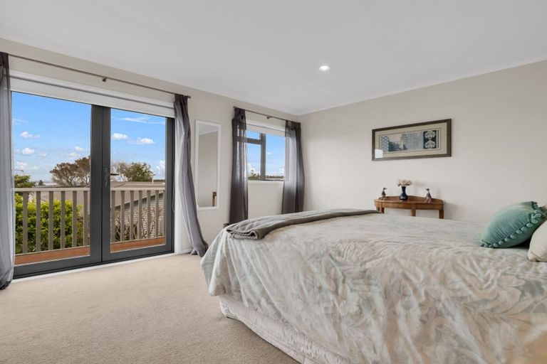 Photo of property in 86 Tiri Road, Tindalls Beach, Whangaparaoa, 0930