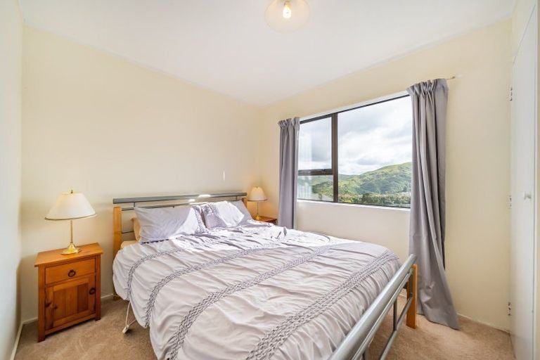 Photo of property in 6a Mossburn Grove, Kelson, Lower Hutt, 5010