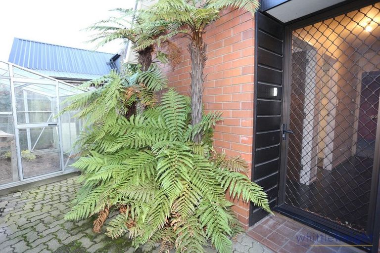 Photo of property in 443 Avonhead Road, Avonhead, Christchurch, 8042