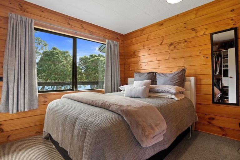 Photo of property in 65 Tangiteroria Lane, Pauanui, Hikuai, 3579