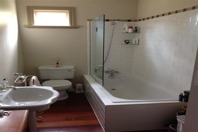 Photo of property in 1/6 Georgia Terrace, Albany, Auckland, 0632