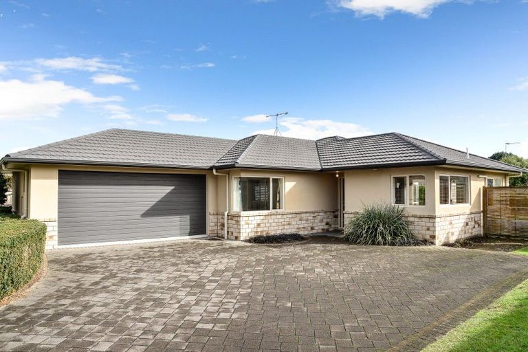 Photo of property in 2 Wentworth Drive, Rototuna North, Hamilton, 3210