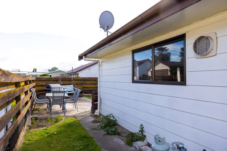 Photo of property in 11a Durham Avenue, Tamatea, Napier, 4112