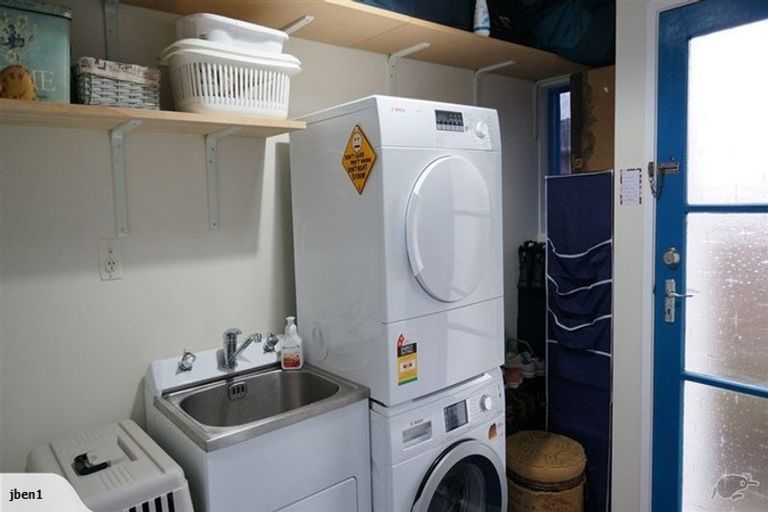 Photo of property in 2/21 Harper Street, Papakura, 2110