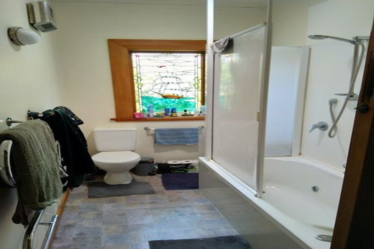 Photo of property in 57-57a Mckinley Crescent, Brooklyn, Wellington, 6021