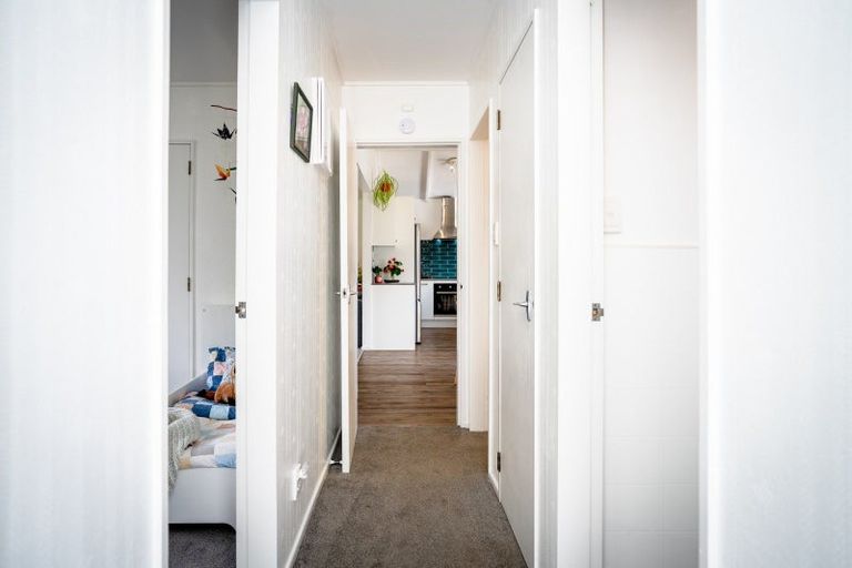 Photo of property in 42 Weka Street, Miramar, Wellington, 6022