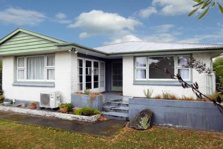 Photo of property in 46 Evesham Crescent, Spreydon, Christchurch, 8024