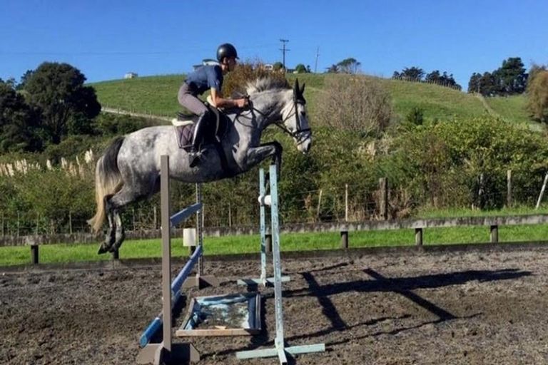 Photo of property in 19 Valley Road, Waitoki, Kaukapakapa, 0871