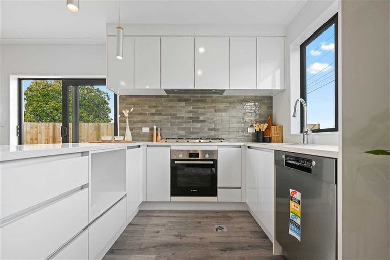 Photo of property in 37u3 Mansel Avenue, Hillcrest, Hamilton, 3216