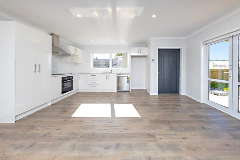 Photo of property in 81d Princes Street, Pukekohe, 2120