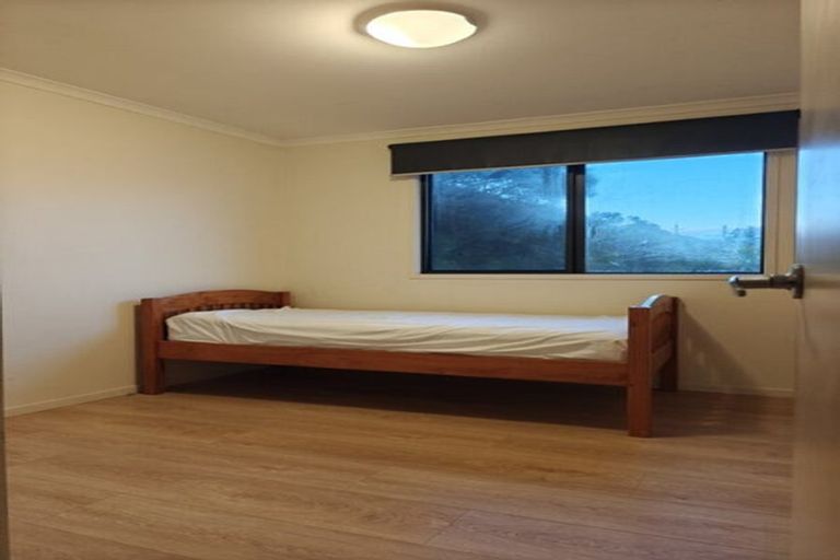 Photo of property in 36 Greenbough Lane, Greenhithe, Auckland, 0632